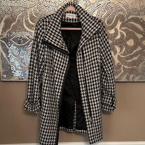 CALVIN KLIEN HOUNDSTOOTH COAT
